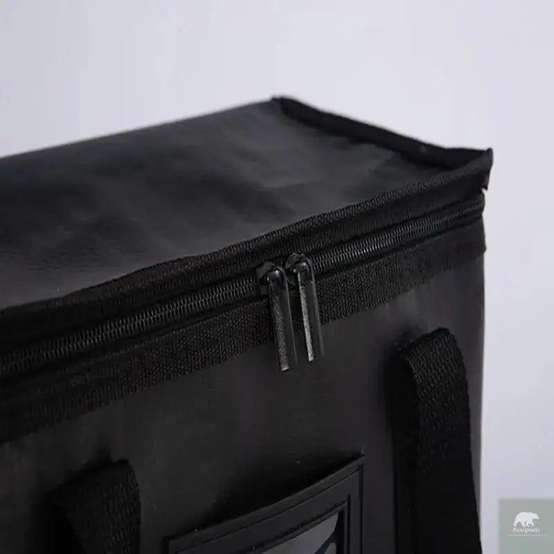 70L Insulated Thermal Cooler Bag Insulation To Keep Cold Large Capacity Portable Lunch Bag Zip Picnic Camping Tin Foil Food Bag Beargoods