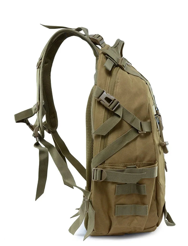 Outdoor Sports Tactics Backpack Men's Large Capacity Waterproof Hiking Backpack Beargoods