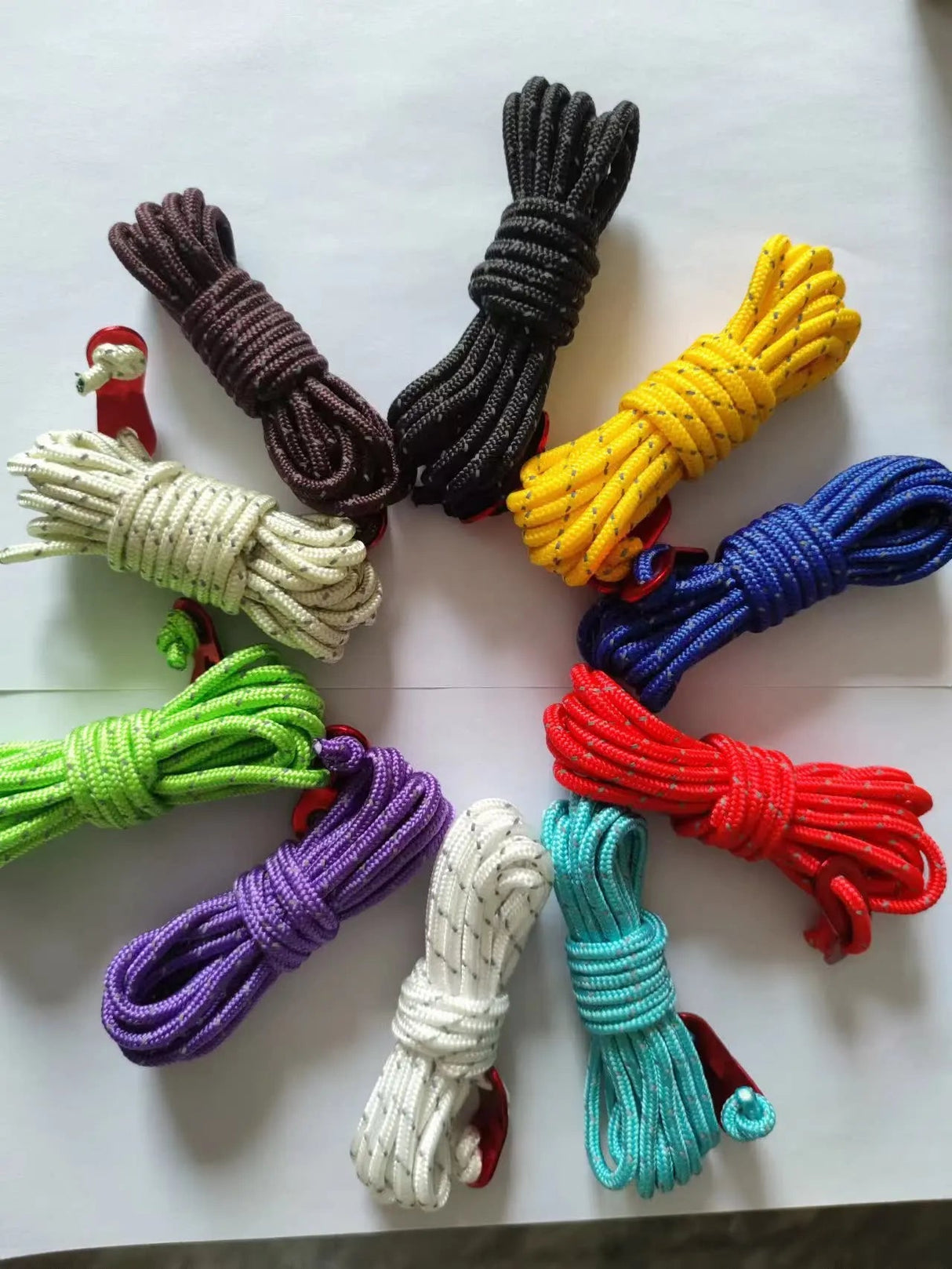 4M Durable Tent Rope Luminous High Reflective Tent Rope with Buckle Multi-Function Sturdy Tent Rope for Outdoor/Beach/Camping Beargoods